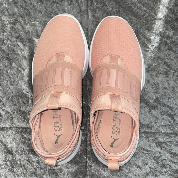 Puma Shoes - PUMA Slip-On Pink Gym Shoes. Size 7!